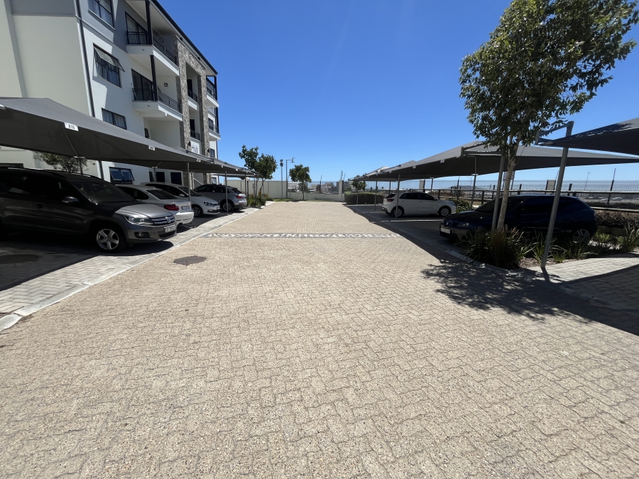 To Let 1 Bedroom Property for Rent in Richwood Western Cape